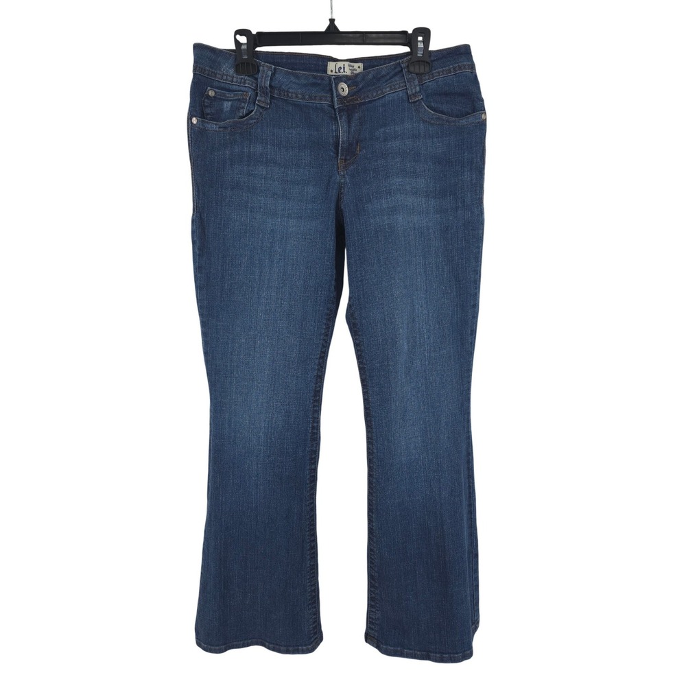 Lei Flare Jeans Size 17 Mid Rise Dark Wash Stretch Blue Denim